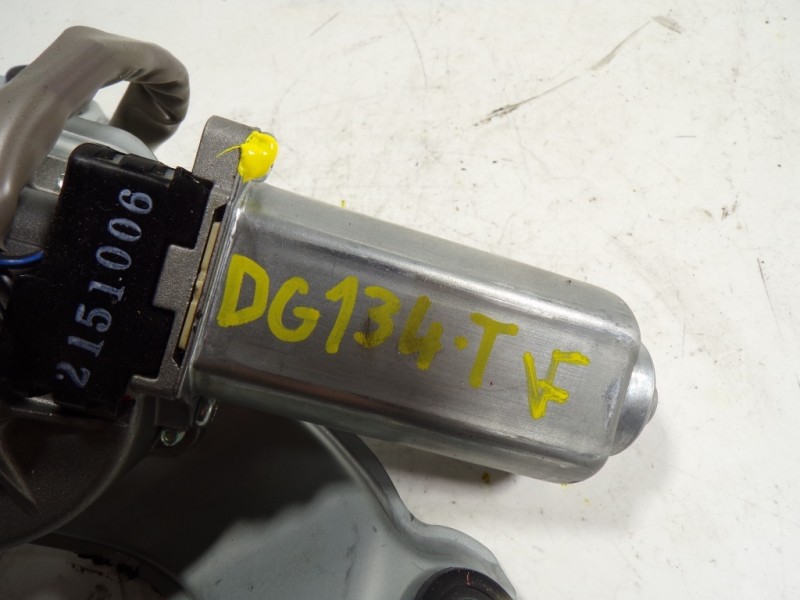 Recambio de motor limpia trasero para kia rio 1.1 crdi cat referencia OEM IAM  987001W000 