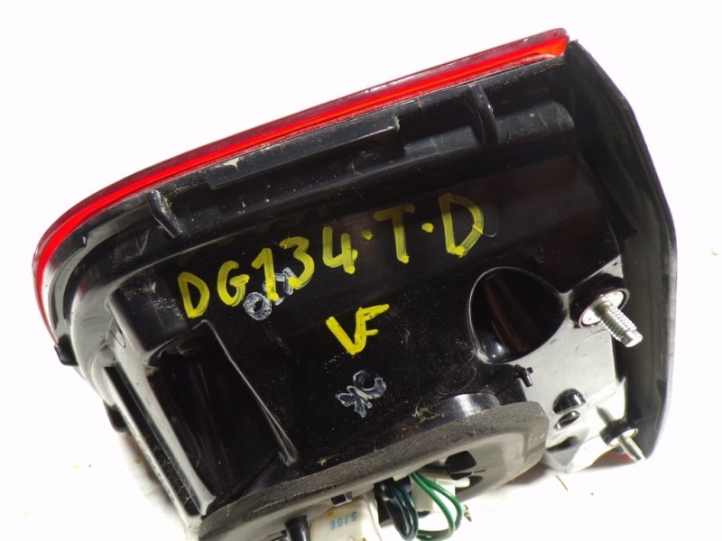 Recambio de piloto trasero derecho interior para kia rio 1.1 crdi cat referencia OEM IAM   