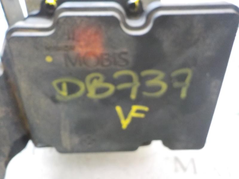 Recambio de abs para hyundai i30cw classic referencia OEM IAM 589202L520 589202L520 6158945200