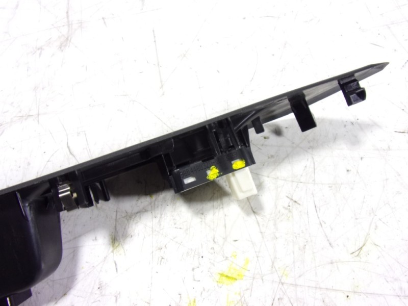 Recambio de mando elevalunas delantero derecho para peugeot 208 (p2) 1.2 puretech referencia OEM IAM 98044803ZD 98044803ZD 