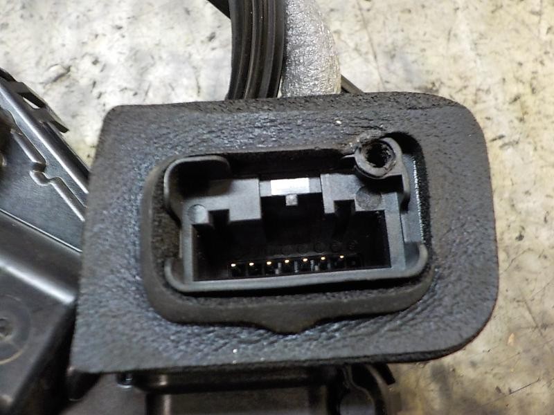 Recambio de cerradura puerta trasera derecha para seat ibiza (kj1) style referencia OEM IAM 5TA839016E  