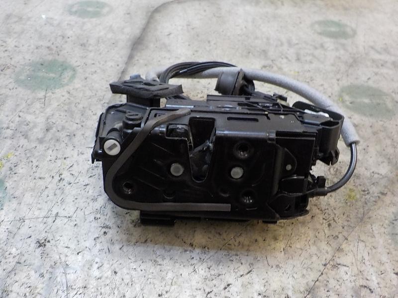 Recambio de cerradura puerta trasera izquierda para seat ibiza (kj1) style referencia OEM IAM 5TA839015E  