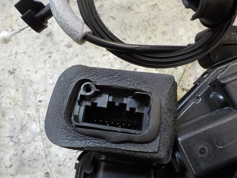 Recambio de cerradura puerta trasera izquierda para seat ibiza (kj1) style referencia OEM IAM 5TA839015E  