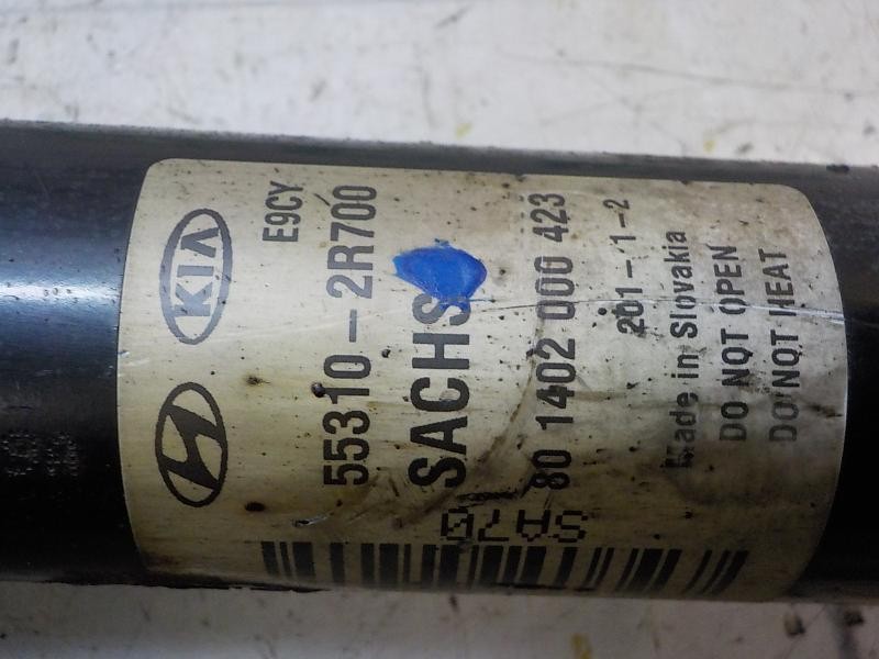 Recambio de amortiguador trasero derecho para hyundai i30cw classic referencia OEM IAM 553112R700 553102R700 