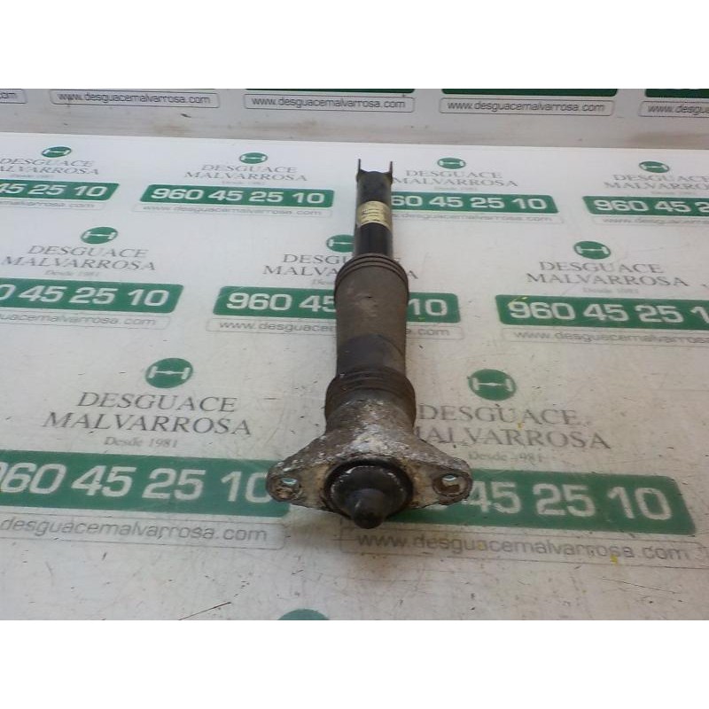 Recambio de amortiguador trasero izquierdo para hyundai i30cw classic referencia OEM IAM 553112R700 553102R700 