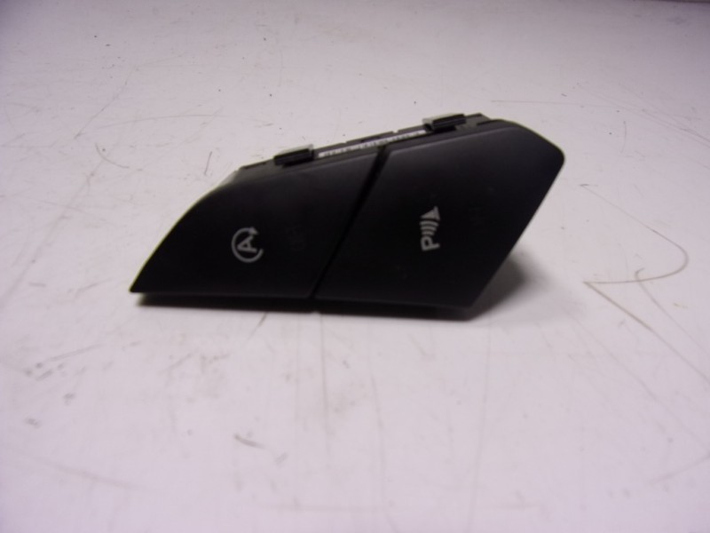 Recambio de modulo electronico para ford mondeo turn. 2.0 tdci cat referencia OEM IAM 1826904 DG9T13D734ACW 