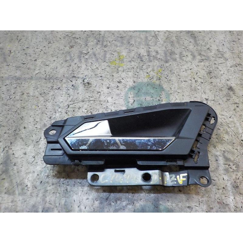 Recambio de maneta interior delantera izquierda para seat ibiza (kj1) style referencia OEM IAM   