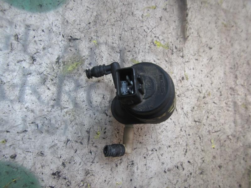 Recambio de bomba limpia para opel zafira b 1.9 cdti referencia OEM IAM   