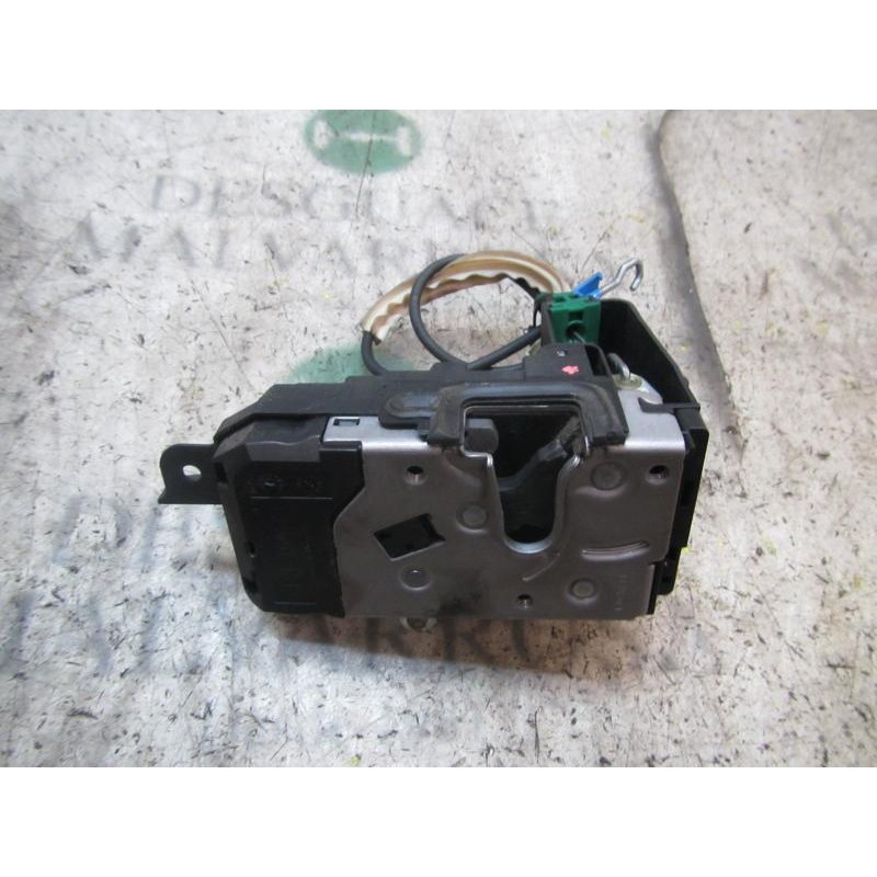 Recambio de cerradura puerta delantera izquierda para opel zafira b 1.9 cdti referencia OEM IAM   