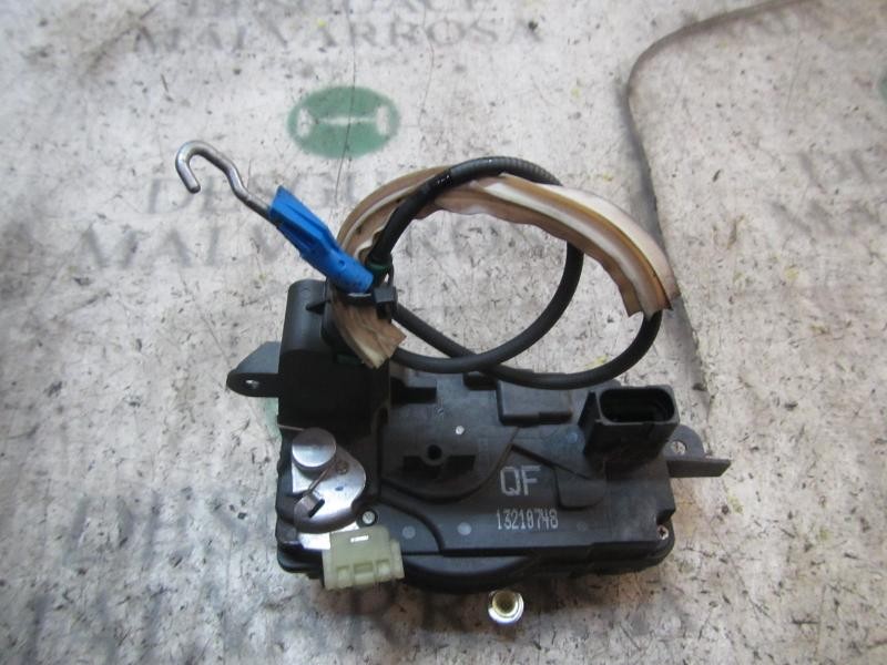Recambio de cerradura puerta delantera izquierda para opel zafira b 1.9 cdti referencia OEM IAM   
