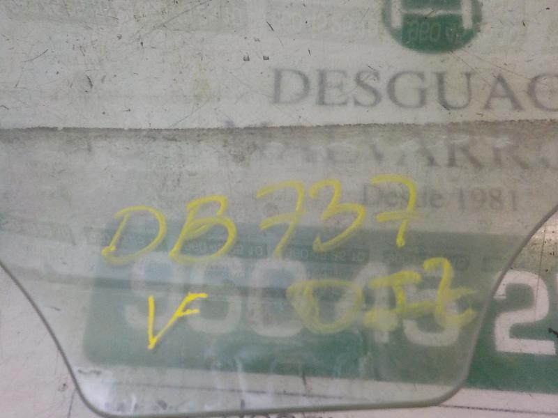 Recambio de cristal puerta delantero izquierdo para hyundai i30cw classic referencia OEM IAM 824112R210  