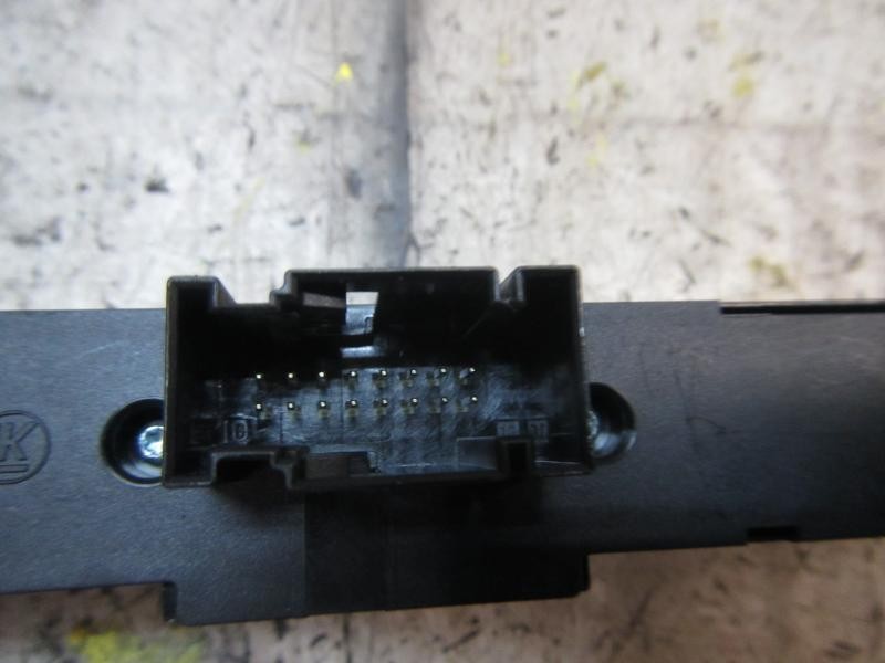 Recambio de warning para opel zafira b 1.9 cdti referencia OEM IAM   