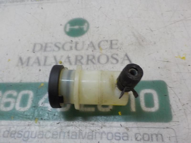 Recambio de deposito servo para hyundai i30cw classic referencia OEM IAM   