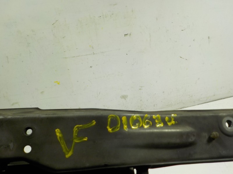 Recambio de frente delantero para toyota avensis berlina (t25) 2.0 turbodiesel cat referencia OEM IAM   