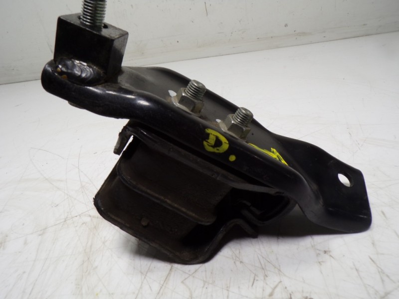 Recambio de soporte motor derecho para subaru xv advance referencia OEM IAM 41022FA001  