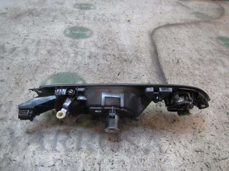 Recambio de maneta interior delantera derecha para opel zafira b 1.9 cdti referencia OEM IAM   