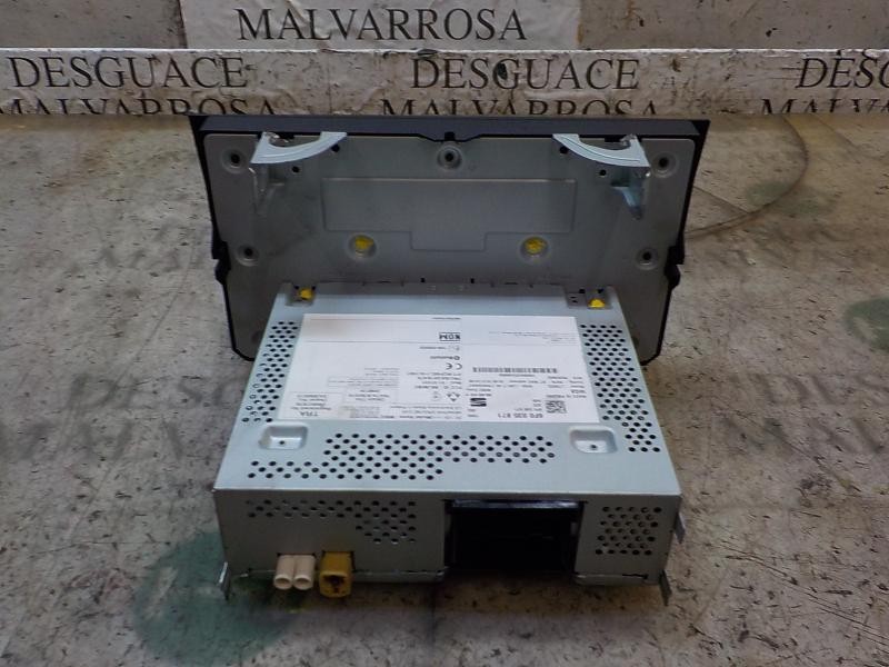 Recambio de sistema audio / radio cd para seat ibiza (kj1) style referencia OEM IAM 6F00358712ZZ 6F0035871 