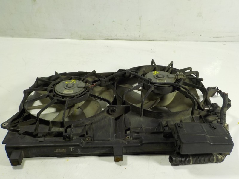 Recambio de electroventilador para toyota avensis berlina (t25) 2.0 turbodiesel cat referencia OEM IAM   