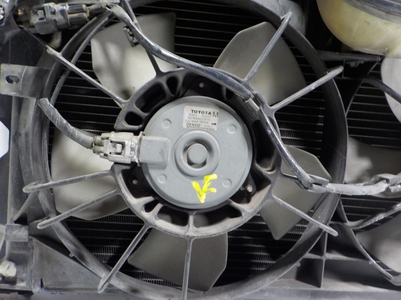 Recambio de electroventilador para toyota avensis berlina (t25) 2.0 turbodiesel cat referencia OEM IAM   
