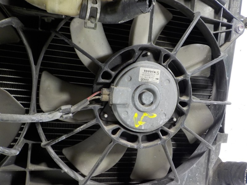 Recambio de electroventilador para toyota avensis berlina (t25) 2.0 turbodiesel cat referencia OEM IAM   