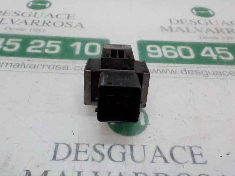 Recambio de caja precalentamiento para renault megane iii berlina 5 p authentique referencia OEM IAM 8200859243 8200859243 