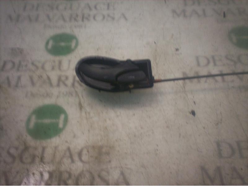 Recambio de maneta interior delantera derecha para ford focus berlina (cak) trend referencia OEM IAM   