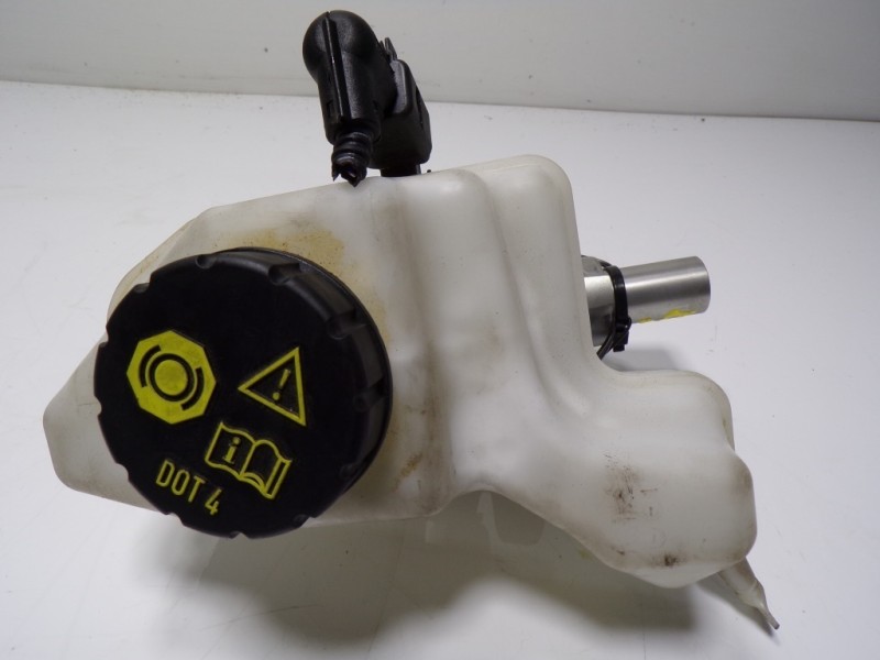 Recambio de bomba freno para cupra formentor 1.5 tsi referencia OEM IAM 3Q1614019D 02048644P7 