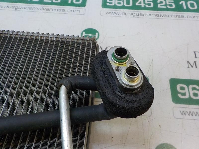 Recambio de evaporador aire acondicionado para hyundai i30cw classic referencia OEM IAM 971401H500  