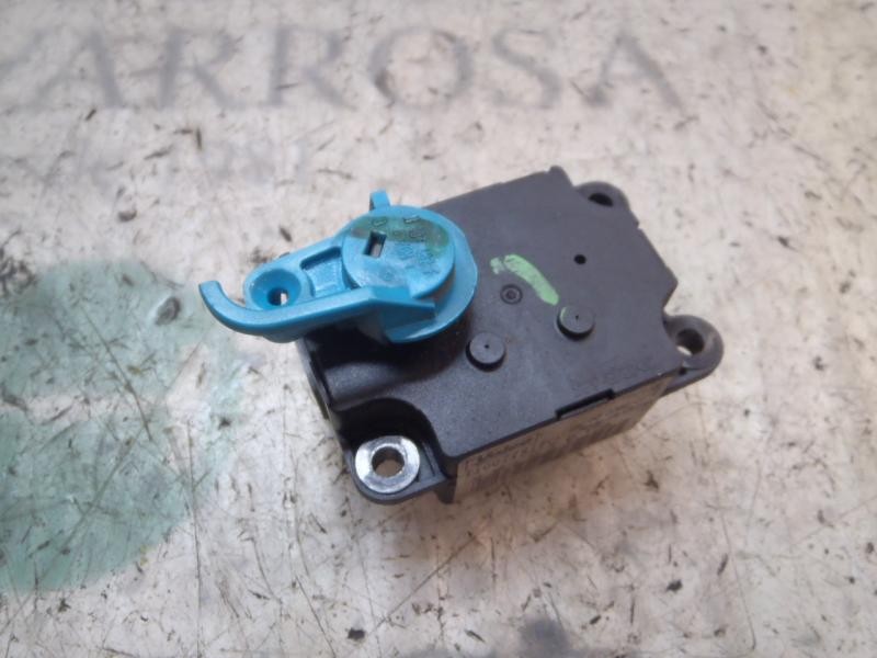 Recambio de motor apertura trampillas climatizador para nissan note (e11e) acenta referencia OEM IAM  2010101A 2010101A