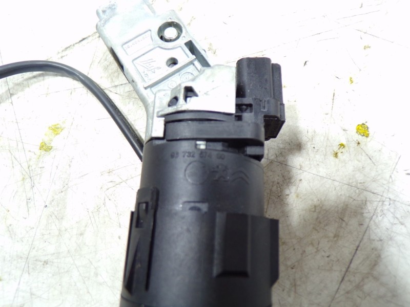 Recambio de antirrobo para opel combo cargo (e) 1.6 16v cdti dpf referencia OEM IAM  9673257480 