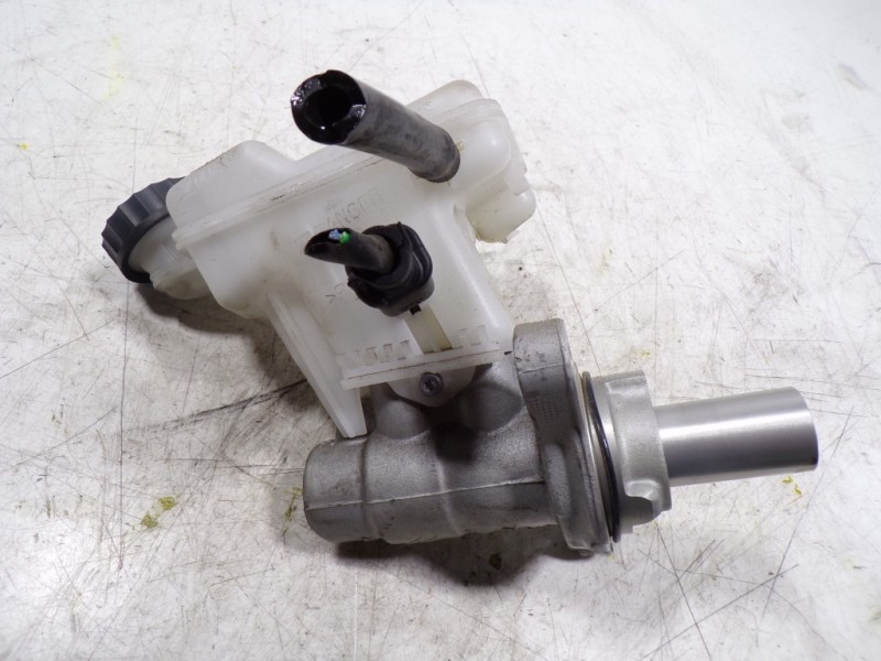 Recambio de bomba freno para opel combo cargo (e) 1.6 16v cdti dpf referencia OEM IAM 1616905480  