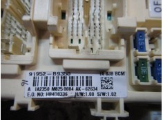 Recambio de caja reles / fusibles para hyundai i10 1.2 cat referencia OEM IAM 91952B9350 91952B9350  2