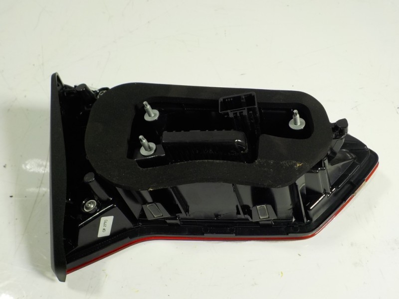 Recambio de piloto trasero derecho interior para volkswagen t-roc advance style referencia OEM IAM  2GA945094 