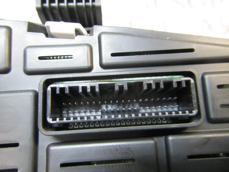 Recambio de cuadro instrumentos para hyundai i10 1.2 cat referencia OEM IAM 94003B9020  