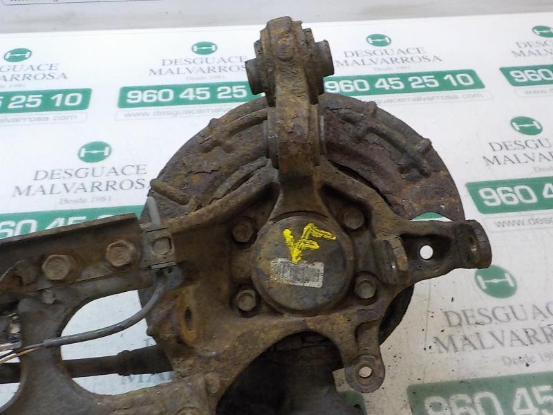 Recambio de mangueta trasera izquierda para hyundai i30cw classic referencia OEM IAM 527101H500  
