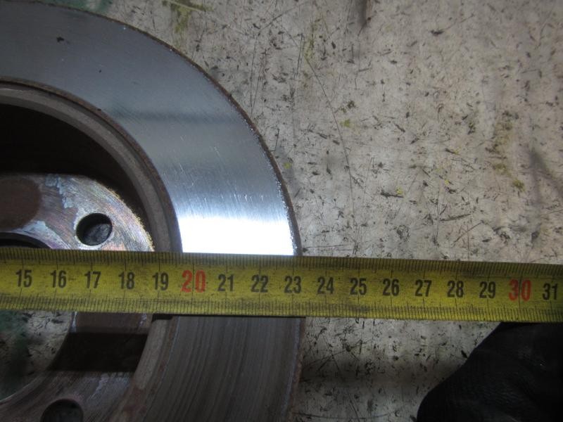 Recambio de disco freno trasero para hyundai i10 1.2 cat referencia OEM IAM 58411B4300  