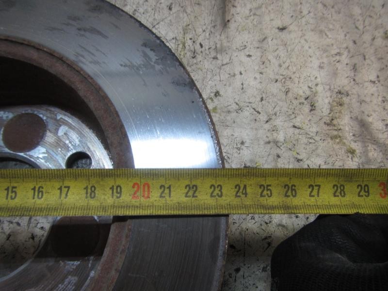 Recambio de disco freno trasero para hyundai i10 1.2 cat referencia OEM IAM 58411B4300  