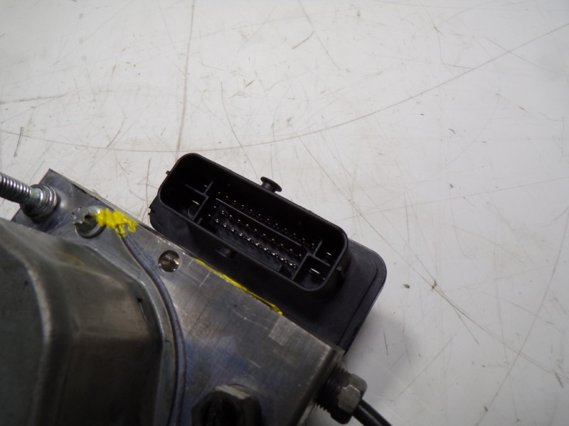 Recambio de abs para renault clio iv 1.5 dci diesel fap energy referencia OEM IAM 476607694R 2265106455 