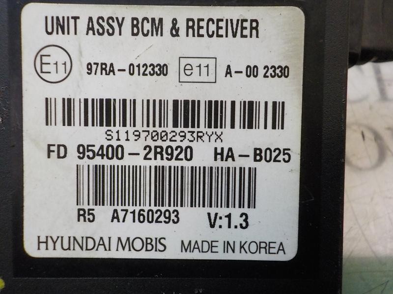 Recambio de modulo electronico para hyundai i30cw classic referencia OEM IAM 954002R920 954002R920 