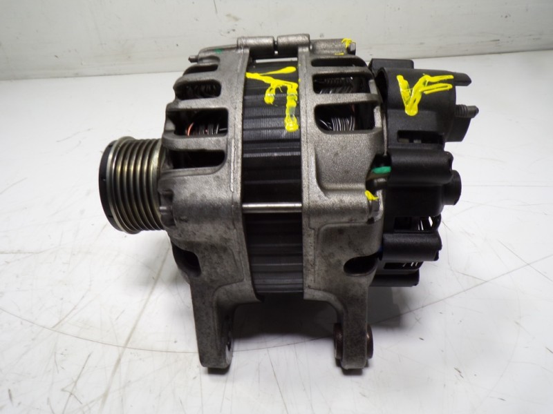 Recambio de alternador para renault clio iv 1.5 dci diesel fap energy referencia OEM IAM 231008918R TG12S275 