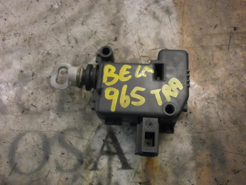 Recambio de motor c/c porton para seat ibiza (6l1) reference referencia OEM IAM 1M0959781A 1M5862159C 