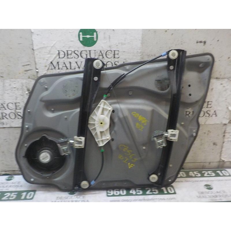 Recambio de elevalunas delantero izquierdo para mercedes-benz clase b (w245) 2.0 cdi cat referencia OEM IAM A1697200779  