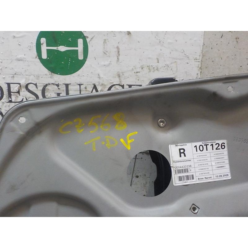 Recambio de elevalunas trasero derecho para mercedes-benz clase b (w245) 2.0 cdi cat referencia OEM IAM A1697303879  