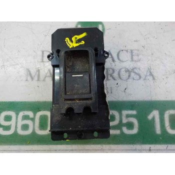 MANDO ELEVALUNAS DELANTERO DERECHO 