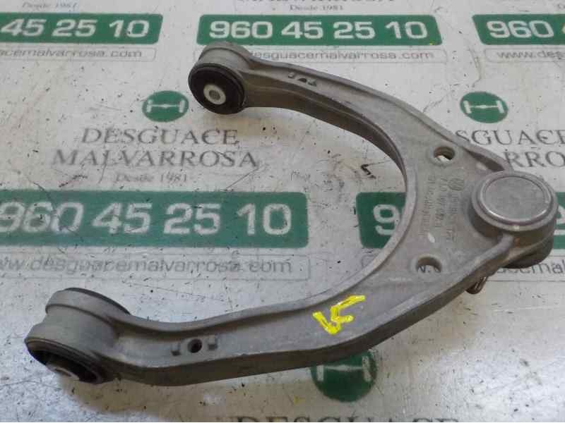 Recambio de brazo suspension superior delantero derecho para volkswagen touareg (7l6) v6 tdi referencia OEM IAM 7L0407021B  