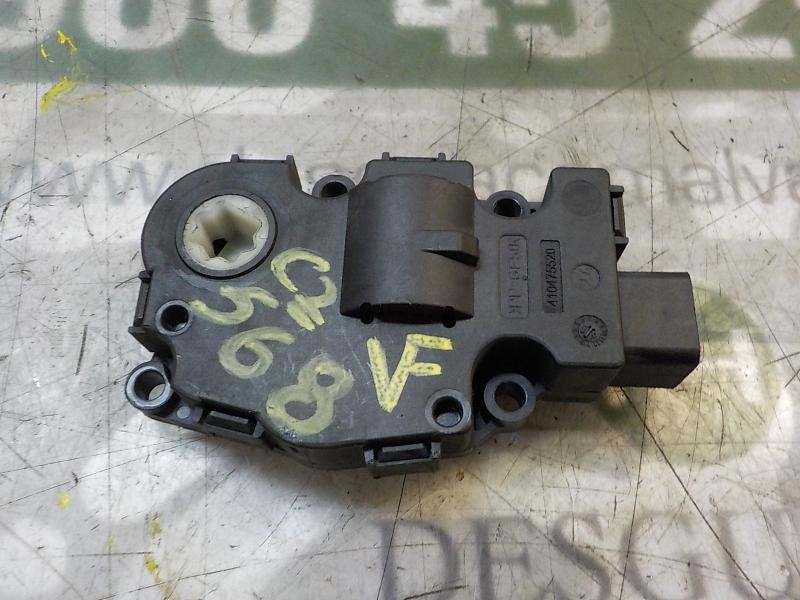 Recambio de motor electrico para mercedes-benz clase b (w245) 2.0 cdi cat referencia OEM IAM A1698200442  