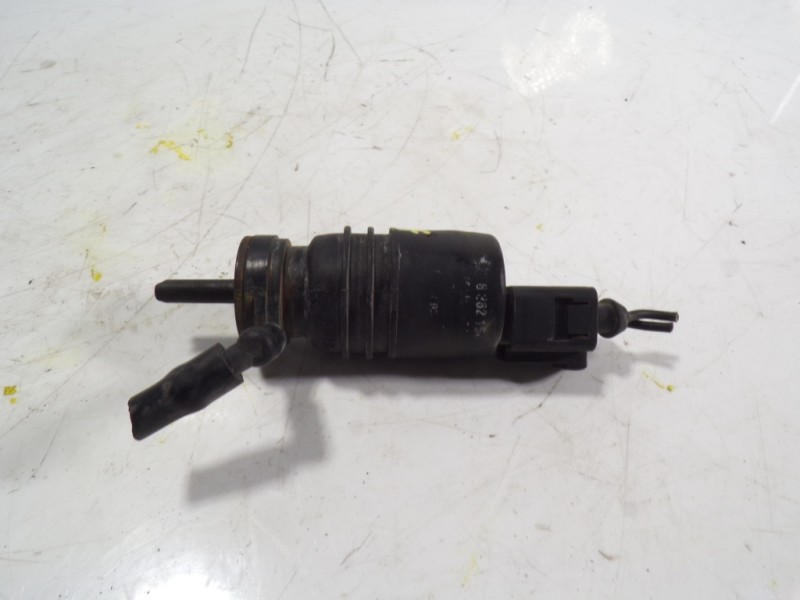 Recambio de bomba limpia para bmw x5 (e53) 4.6is automático referencia OEM IAM 67128362154  