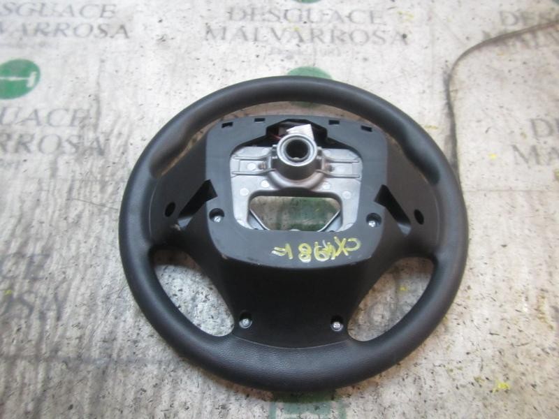 Recambio de volante para hyundai i10 1.2 cat referencia OEM IAM 56100B9040PYN  