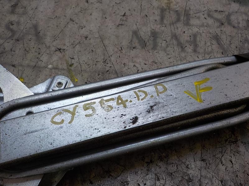 Recambio de elevalunas delantero derecho para toyota auris 2.0 d-4d cat referencia OEM IAM 6981002320  