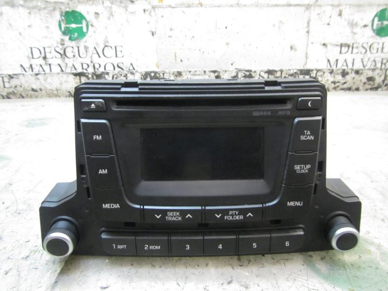 Recambio de pantalla multifuncion para hyundai i10 1.2 cat referencia OEM IAM 96170B90004X B498188010 B498188010